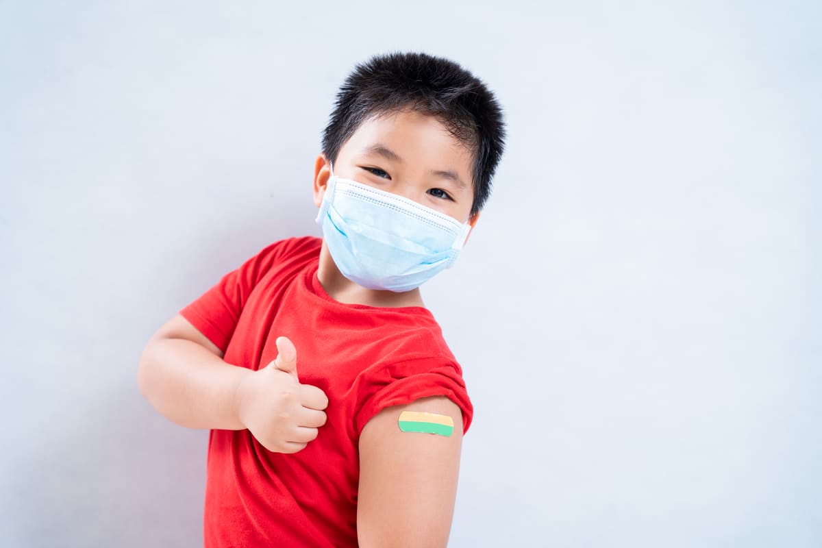 chăm sóc sức khỏe trẻ em ngày tết