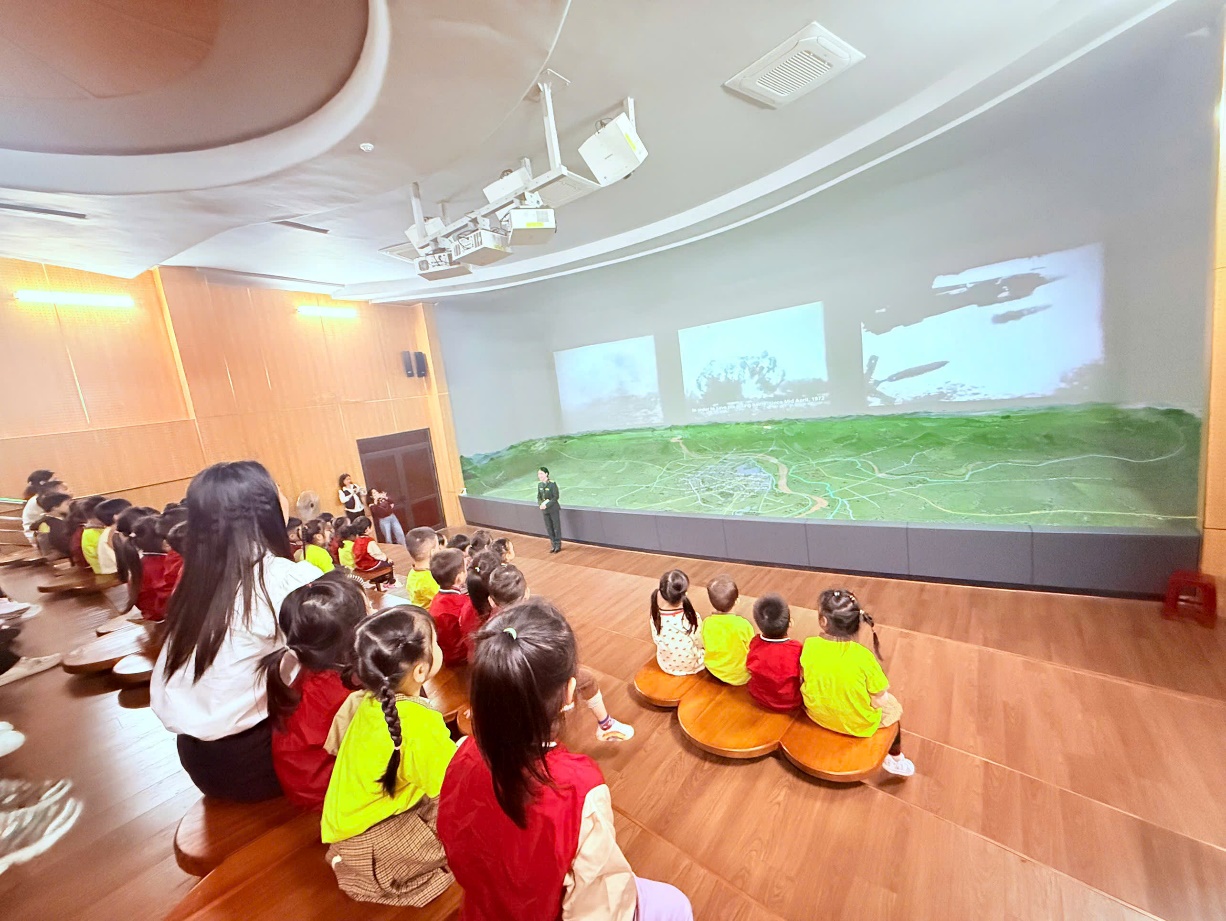 E:\D\2025 - 2026\BÀI VIẾT WEB\THÁNG 12\B52\z7315083291157_65c13621d2951cffd9f234e9024d0795.jpg