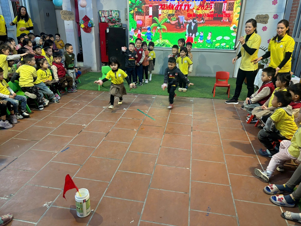 E:\D\2024 - 2025\8. ẢNH HỌC SINH 2024 - 2025\ẢNH HS 2024 - 2025\TRÒ CHƠI DÂN GIAN\z6330907865295_618e6327b1e697c8d269c6c13a99f738.jpg