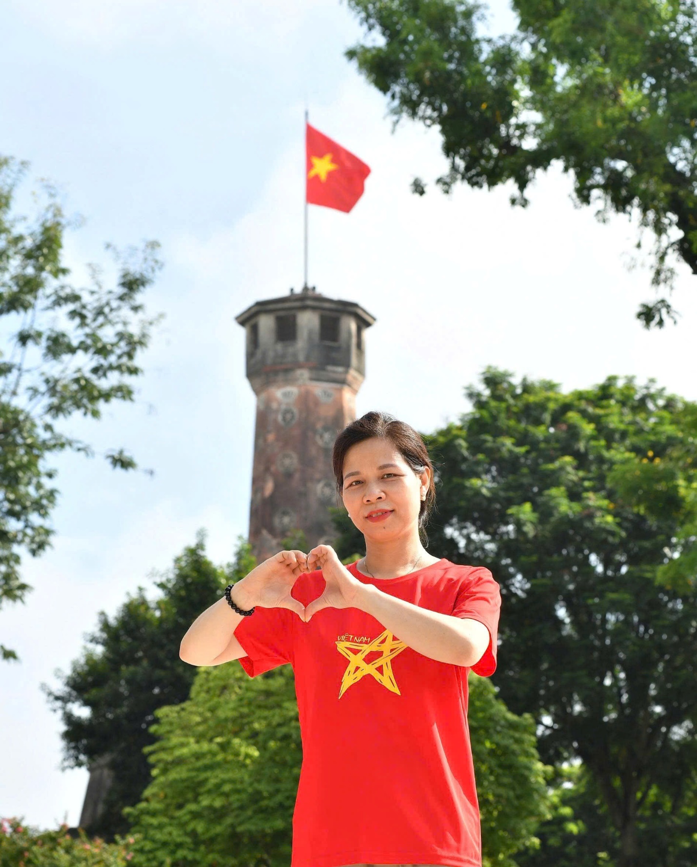 E:\D\2025 - 2026\BÀI VIẾT WEB\THÁNG 9\Ảnh\2.9\z6968822656585_92d8b0aab6ac4aaaa5ef3cfba030f6e3.jpg