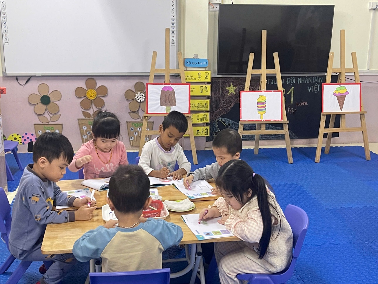 E:\D\2025 - 2026\BÀI VIẾT WEB\THÁNG 12\ẢNH VẼ CHIẾC KEM\z7312206406979_ea7c036b406fc03d55aec703249732bd.jpg