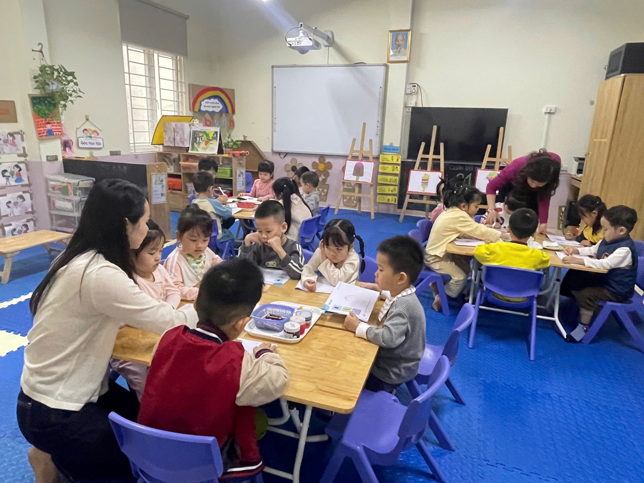 E:\D\2025 - 2026\BÀI VIẾT WEB\THÁNG 12\ẢNH VẼ CHIẾC KEM\z7312206451664_b4f35e1f5d5292486c7fda0deb4b76b4.jpg