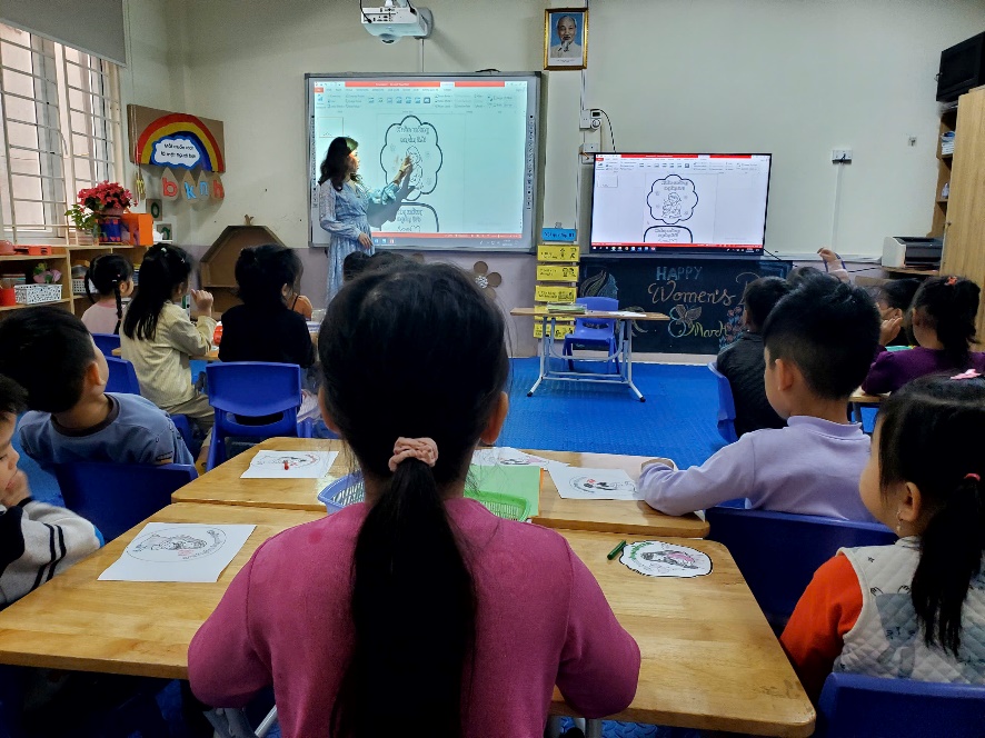 E:\D\2025 - 2026\BÀI VIẾT WEB\THÁNG 03\Ảnh 8-3\z7585181629967_30659809f7849d398b152075e660cd05.jpg