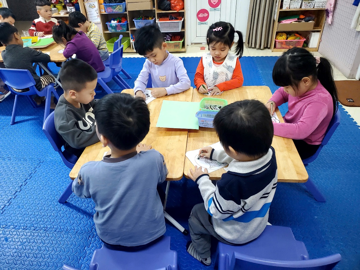 E:\D\2025 - 2026\BÀI VIẾT WEB\THÁNG 03\Ảnh 8-3\z7585181646650_26ce74b3e7cd4f6f56f098c68c6ff9e3.jpg